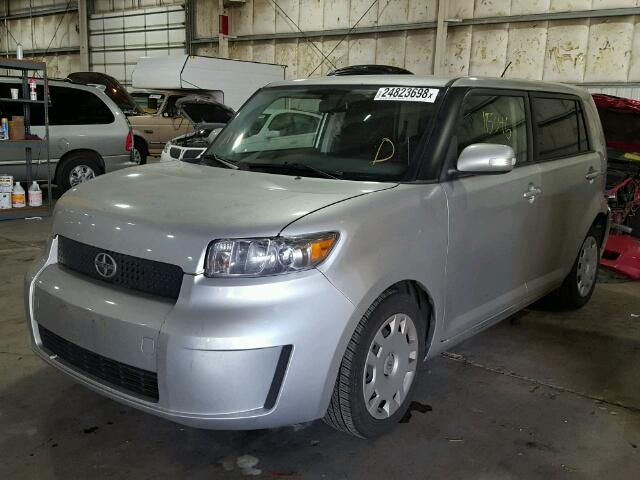 JTLKE50E691075185 - 2009 SCION XB SILVER photo 2