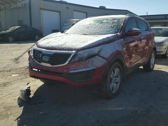 KNDPB3A23B7104311 - 2011 KIA SPORTAGE L RED photo 2