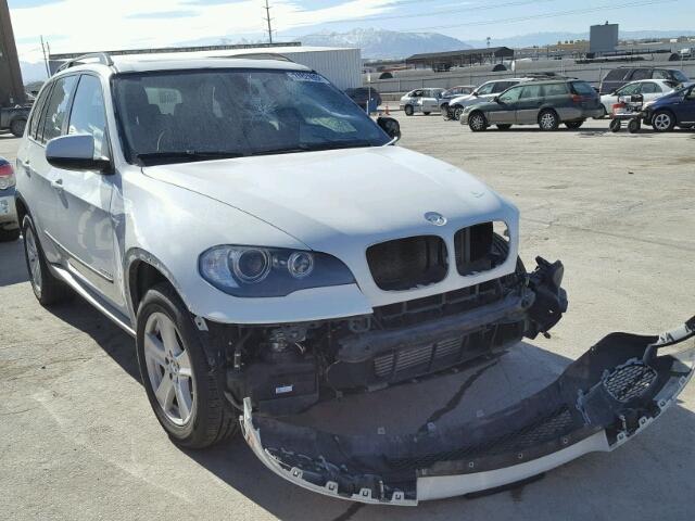 5UXZW0C53BL656769 - 2011 BMW X5 XDRIVE3 WHITE photo 1