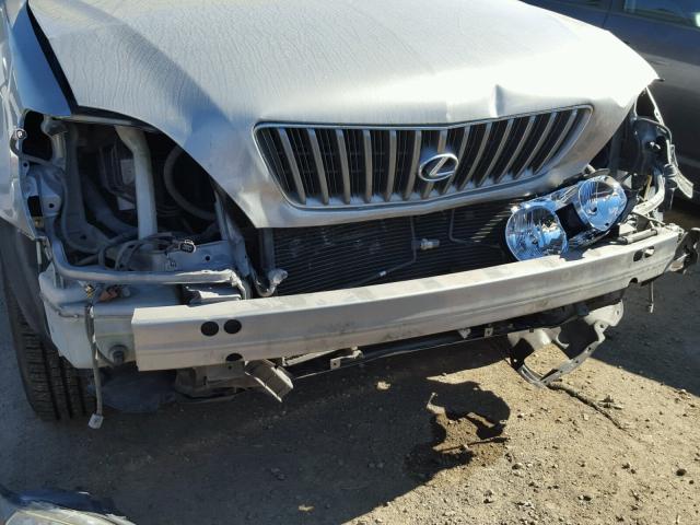 JT6HF10U3Y0154960 - 2000 LEXUS RX 300 SILVER photo 9