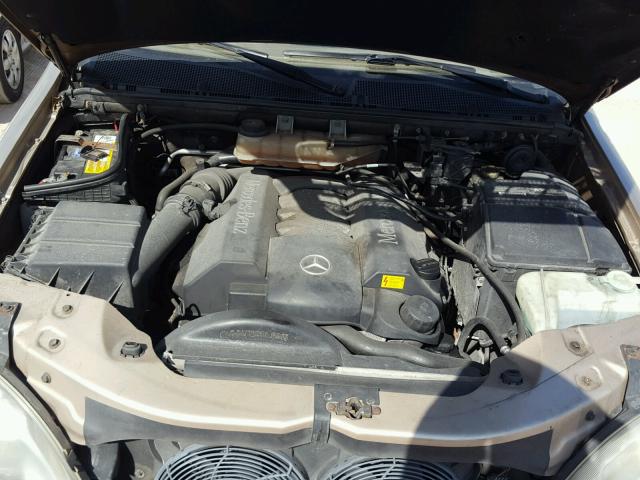 4JGAB72EX1A243953 - 2001 MERCEDES-BENZ ML 430 金色 照片 7