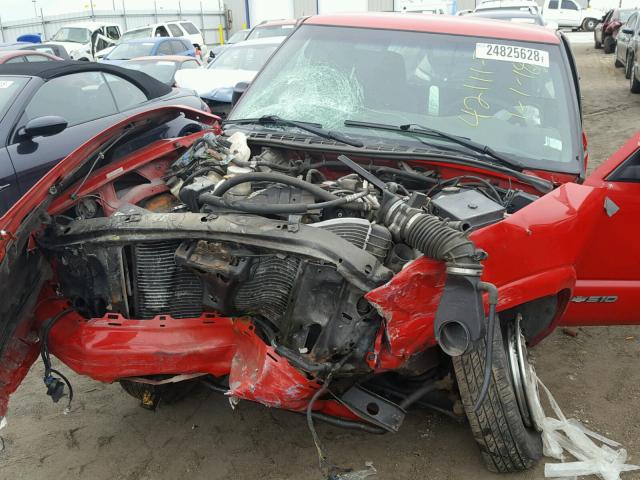 1GCCS19W4Y8225149 - 2000 CHEVROLET S TRUCK S1 RED photo 9