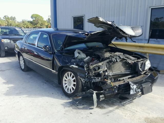 1LNHM81V17Y615972 - 2007 LINCOLN TOWN CAR S BLACK photo 1