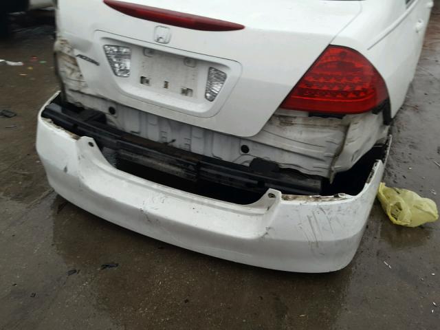 JHMCM56337C019049 - 2007 HONDA ACCORD SE WHITE photo 9