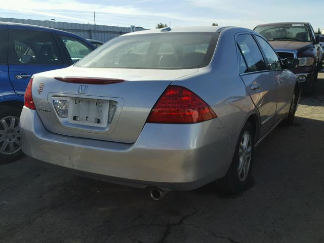 1HGCM56867A078008 - 2007 HONDA ACCORD EX SILVER photo 4