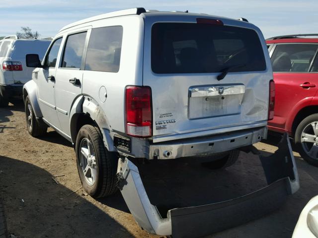 1D8GT58K07W624883 - 2007 DODGE NITRO SLT SILVER photo 3