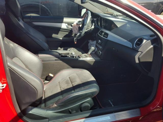 WDDGJ5HB1DF952691 - 2013 MERCEDES-BENZ C 350 RED photo 5