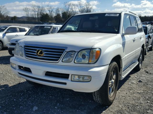 JTJHT00W974026143 - 2007 LEXUS LX 470 WHITE photo 2