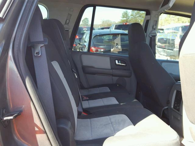 1FMPU15555LA17858 - 2005 FORD EXPEDITION GRAY photo 6