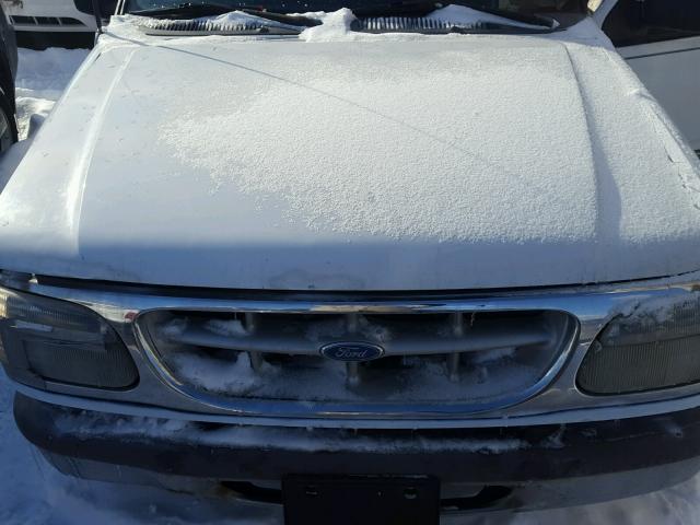 1FMDU34X0SUA69437 - 1995 FORD EXPLORER WHITE photo 7