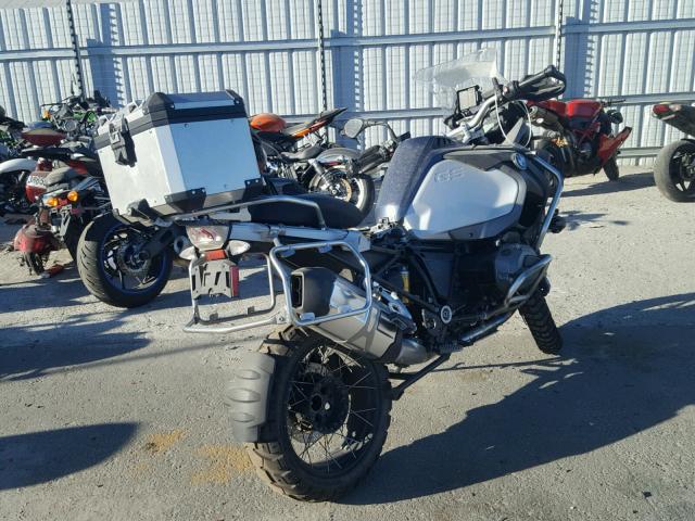 WB10A1200GZ665581 - 2016 BMW R1200 GS A BLUE photo 4