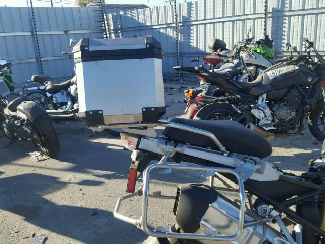 WB10A1200GZ665581 - 2016 BMW R1200 GS A BLUE photo 6