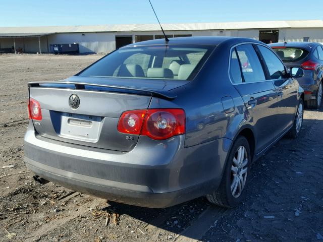 3VWEG71K67M078653 - 2007 VOLKSWAGEN JETTA WOLF GRAY photo 4