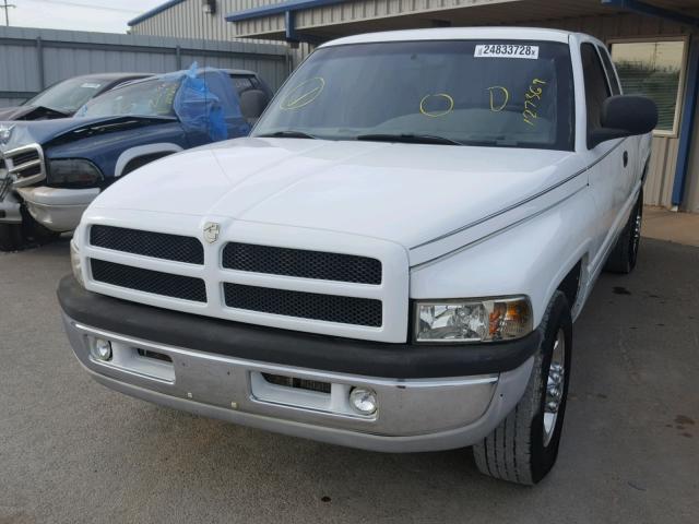 3B7KC236XXG127369 - 1999 DODGE RAM 2500 WHITE photo 2