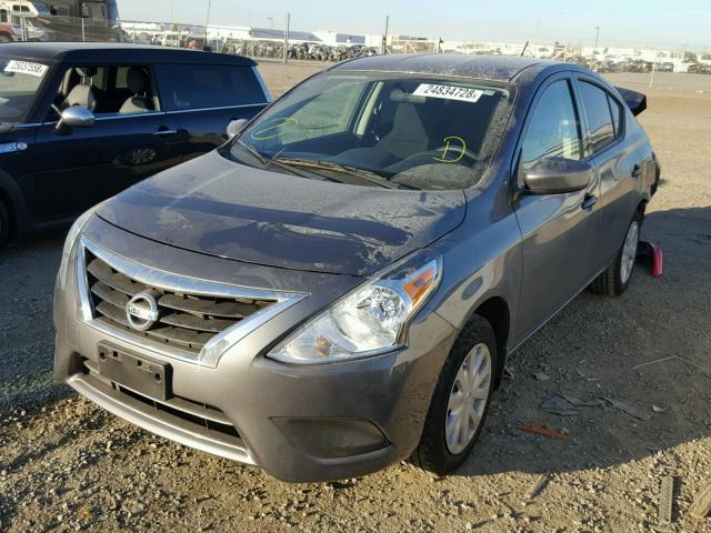 3N1CN7AP5HL860741 - 2017 NISSAN VERSA S GRAY photo 2