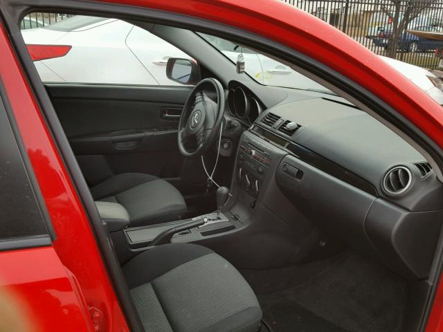 JM1BK32F581830680 - 2008 MAZDA 3 I RED photo 5