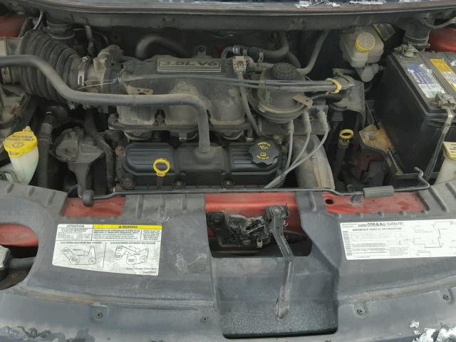 2C4GP54L35R144697 - 2005 CHRYSLER TOWN & COU RED photo 7