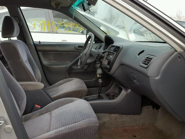 2HGEJ6615YH514117 - 2000 HONDA CIVIC BASE WHITE photo 5