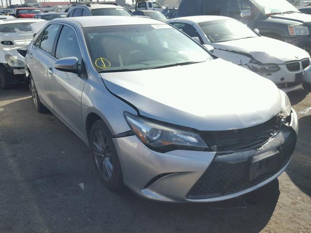 4T1BF1FK6FU043647 - 2015 TOYOTA CAMRY LE SILVER photo 1