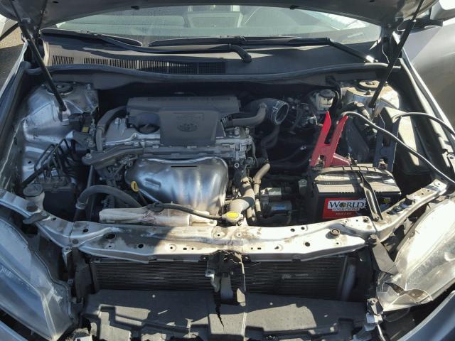 4T1BF1FK6FU043647 - 2015 TOYOTA CAMRY LE SILVER photo 7