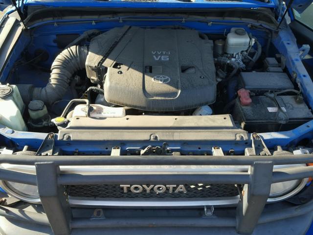 JTEBU11F370044571 - 2007 TOYOTA FJ CRUISER BLUE photo 7