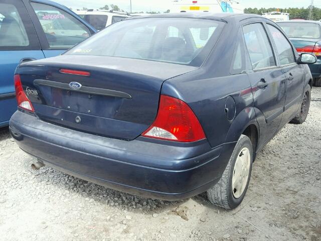 1FAFP33P93W118961 - 2003 FORD FOCUS LX BLUE photo 4