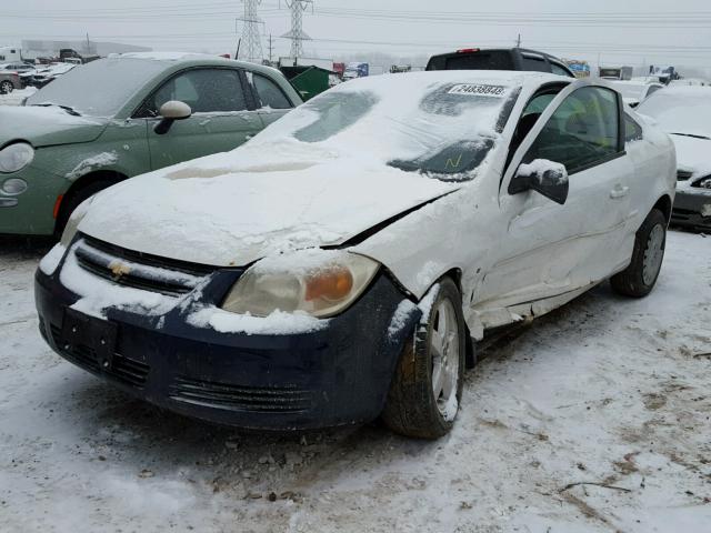 1G1AK15F867742088 - 2006 CHEVROLET COBALT LS WHITE photo 2