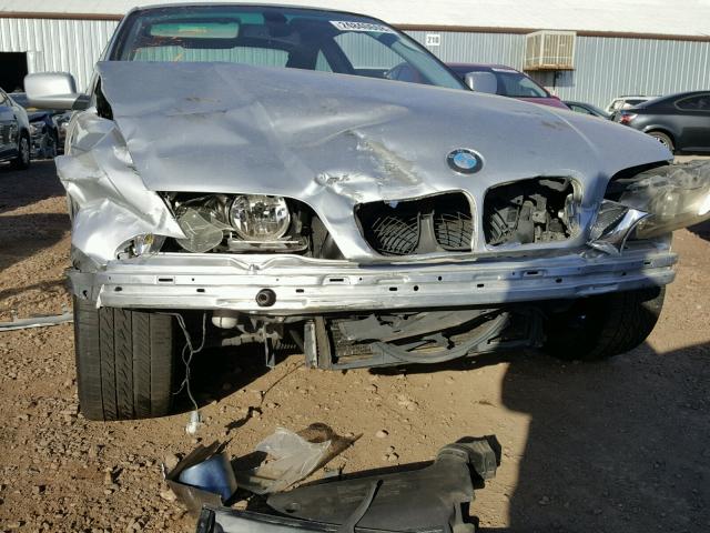 WBABN53482JU38930 - 2002 BMW 330 CI SILVER photo 9