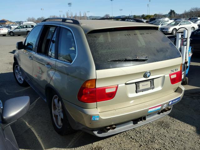 WBAFB3342YLH02349 - 2000 BMW X5 4.4I GOLD photo 3