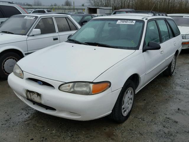 3FALP15P6VR124534 - 1997 FORD ESCORT LX WHITE photo 2