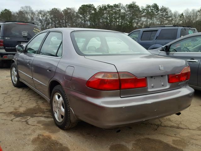 1HGCG1655YA037893 - 2000 HONDA ACCORD EX SILVER photo 3