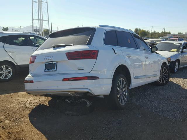 WA1LAAF71HD058797 - 2017 AUDI Q7 PREMIUM WHITE photo 4