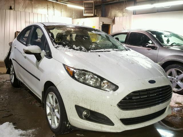 3FADP4BJ8FM225689 - 2015 FORD FIESTA SE WHITE photo 1