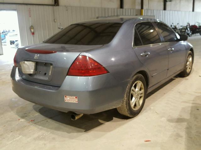 1HGCM56367A058524 - 2007 HONDA ACCORD SE BLUE photo 4