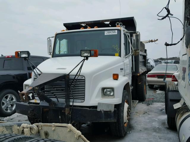 1FV6HJBA3XHA28067 - 1999 FREIGHTLINER MEDIUM CON WHITE photo 2