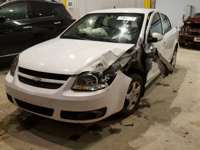 1G1AL55F777163728 - 2007 CHEVROLET COBALT LT WHITE photo 2