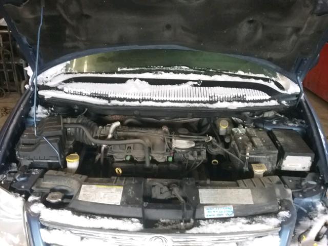 2A4GP44R37R153847 - 2007 CHRYSLER TOWN & COU BLUE photo 7