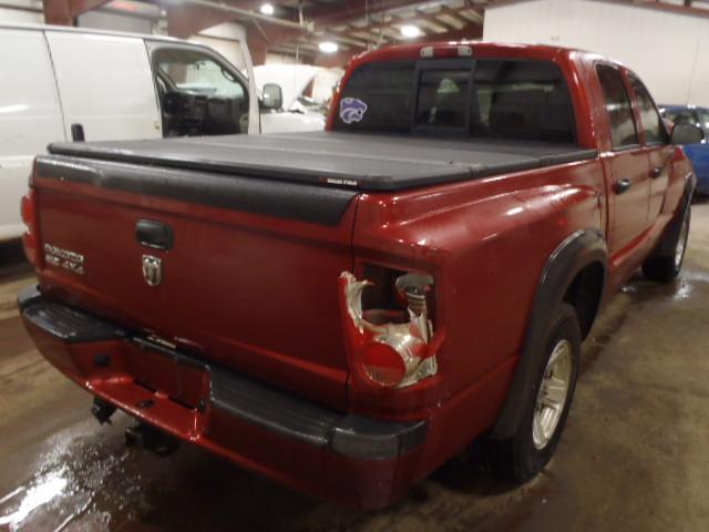 1D7HW48K68S502788 - 2008 DODGE DAKOTA QUA RED photo 4