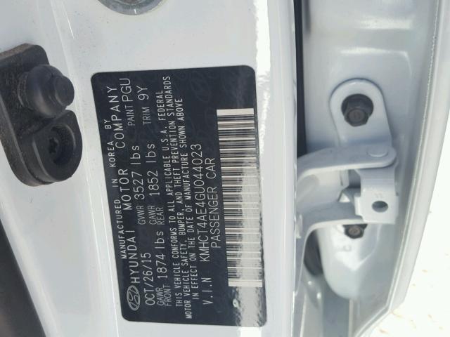 KMHCT4AE4GU044023 - 2016 HYUNDAI ACCENT SE WHITE photo 10