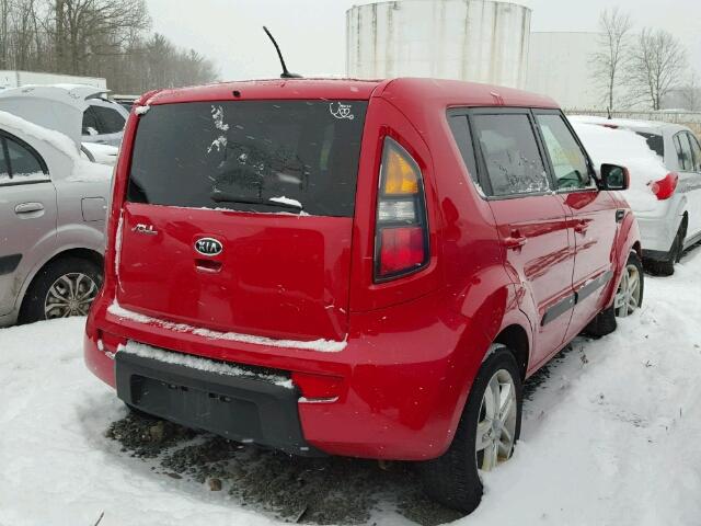 KNDJT2A2XB7250685 - 2011 KIA SOUL +/!/S RED photo 4