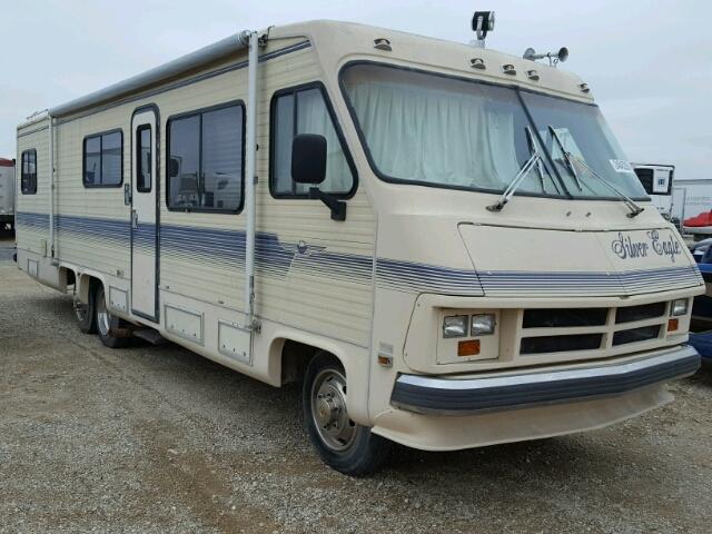 17N330129KW014880 - 1989 OSHKOSH MOTOR TRUCK CO. JOHN DEERE BEIGE photo 1