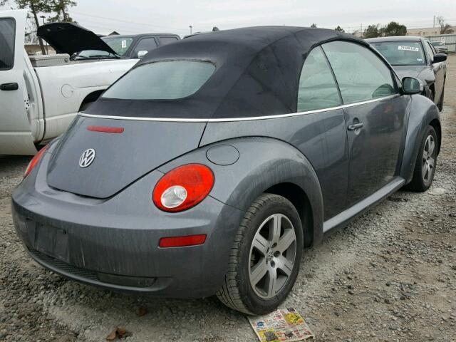 3VWRF31Y76M300312 - 2006 VOLKSWAGEN NEW BEETLE GRAY photo 4