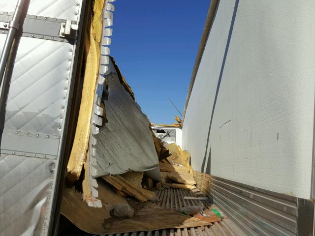 1UYVS2530J2137204 - 2018 UTILITY TRAILER WHITE photo 5