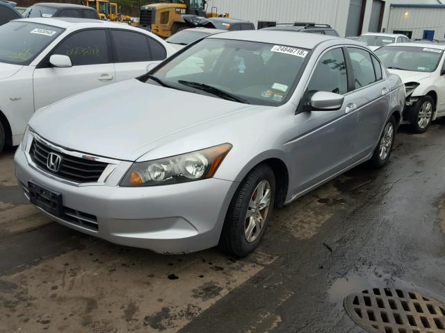 1HGCP26468A058359 - 2008 HONDA ACCORD LXP SILVER photo 2