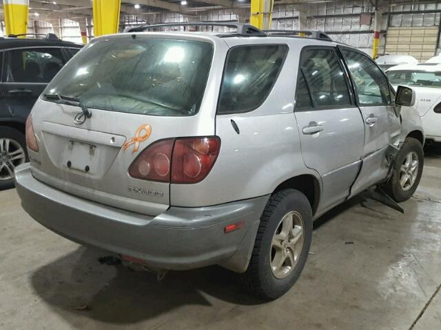 JT6HF10UXY0128307 - 2000 LEXUS RX 300 SILVER photo 4