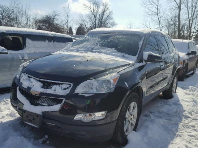 1GNKRGED1BJ128724 - 2011 CHEVROLET TRAVERSE L BLACK photo 2