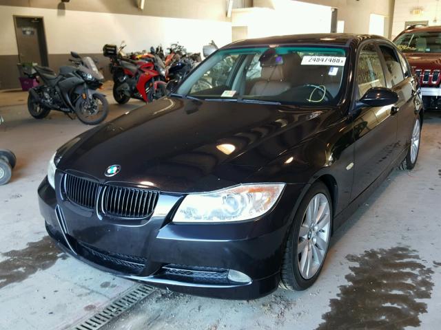 WBAVA33527KX82860 - 2007 BMW 328 I BLACK photo 2