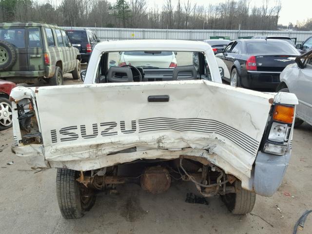 4S1CL11L3L4216384 - 1990 ISUZU CONVENTION WHITE photo 6