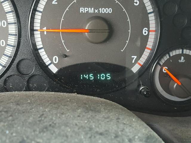 1J4GL48K25W592986 - 2005 JEEP LIBERTY SP WHITE photo 8