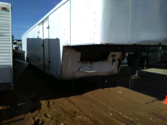 48B500V3422030141 - 2002 C&W TRAILER WHITE photo 1